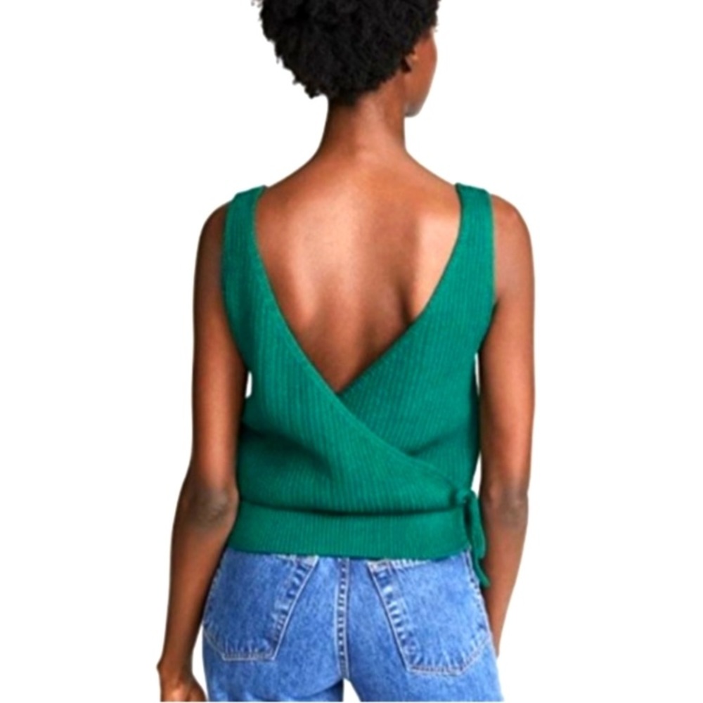 Vince | Crossover V-Back Scoop Neck Emerald Sweater Tank